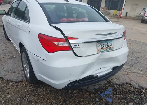 2014 Chrysler 200 Lx из США, поврежденный, VIN 1C3CCBAB9EN141101